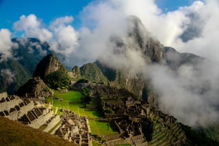 Starożytna wioska w górach Peru